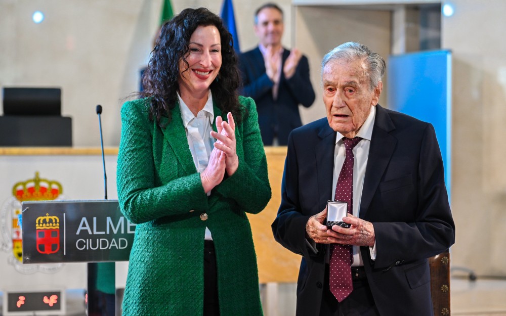 Escudo Oro Juan Rigaud