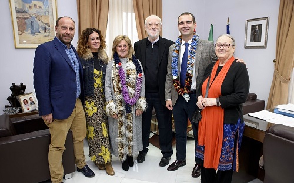 Contenedores soterrados Almería