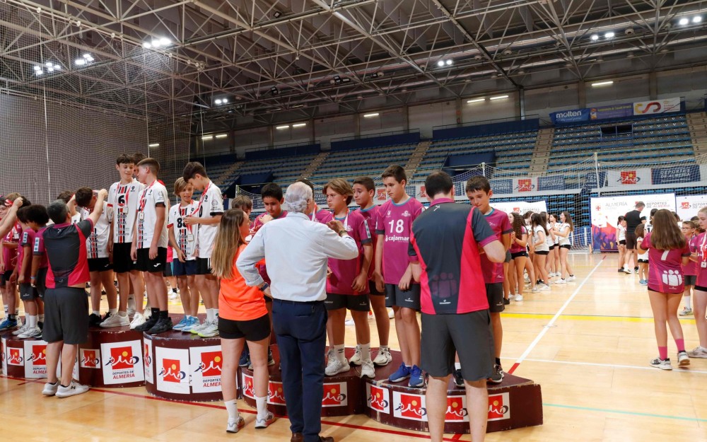 CLAUSURA DE LOS XLI JUEGOS DEPORTIVOS MUNICIPALES DE VOLEIBOL