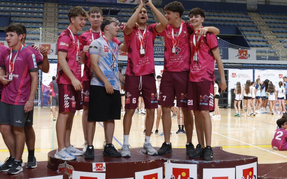 CLAUSURA DE LOS XLI JUEGOS DEPORTIVOS MUNICIPALES DE VOLEIBOL