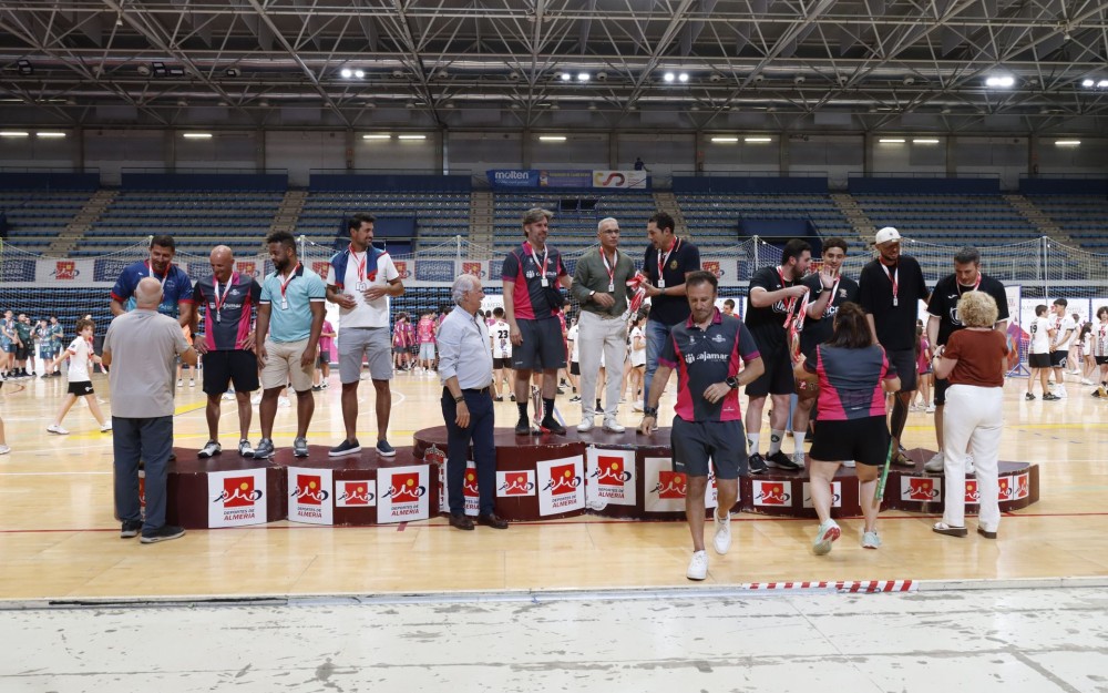 CLAUSURA DE LOS XLI JUEGOS DEPORTIVOS MUNICIPALES DE VOLEIBOL