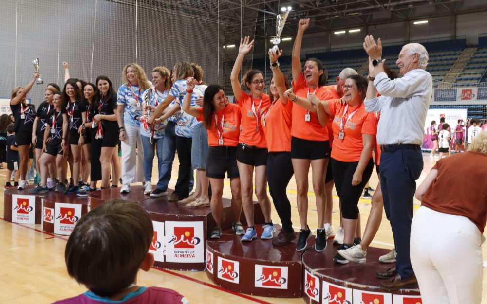 CLAUSURA DE LOS XLI JUEGOS DEPORTIVOS MUNICIPALES DE VOLEIBOL