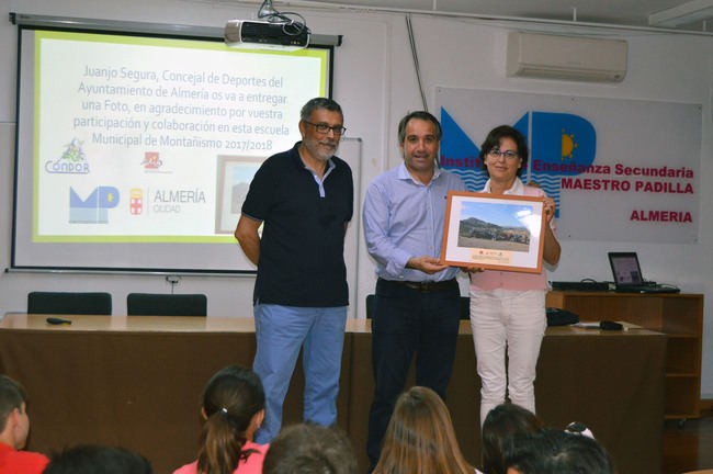 180604_Foto_al_IES_Maestro_Padilla_por_el_PMD_thumb_650