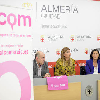 Ayuntamiento y Cámara reparten 700 cupones de descuento con la plataforma comercial online ALCOM