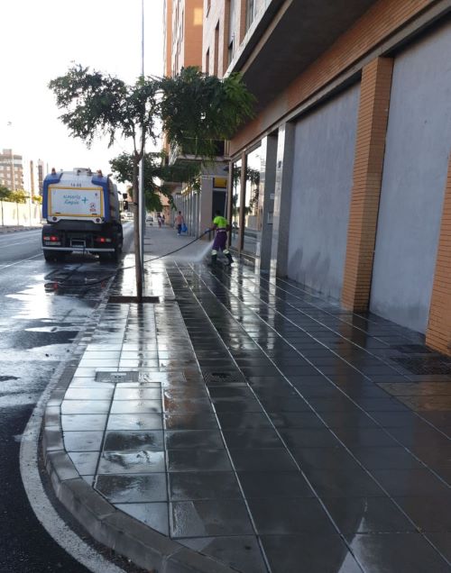Limpieza intensiva Almería barrios