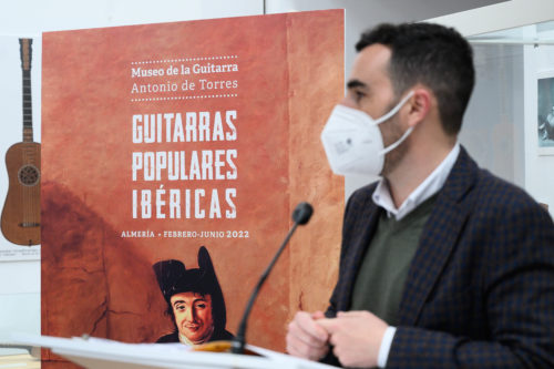 Exposición guitarras Almería