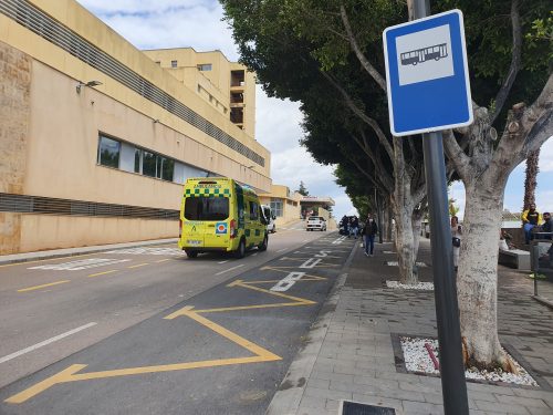 Parada bus Hospital Almería